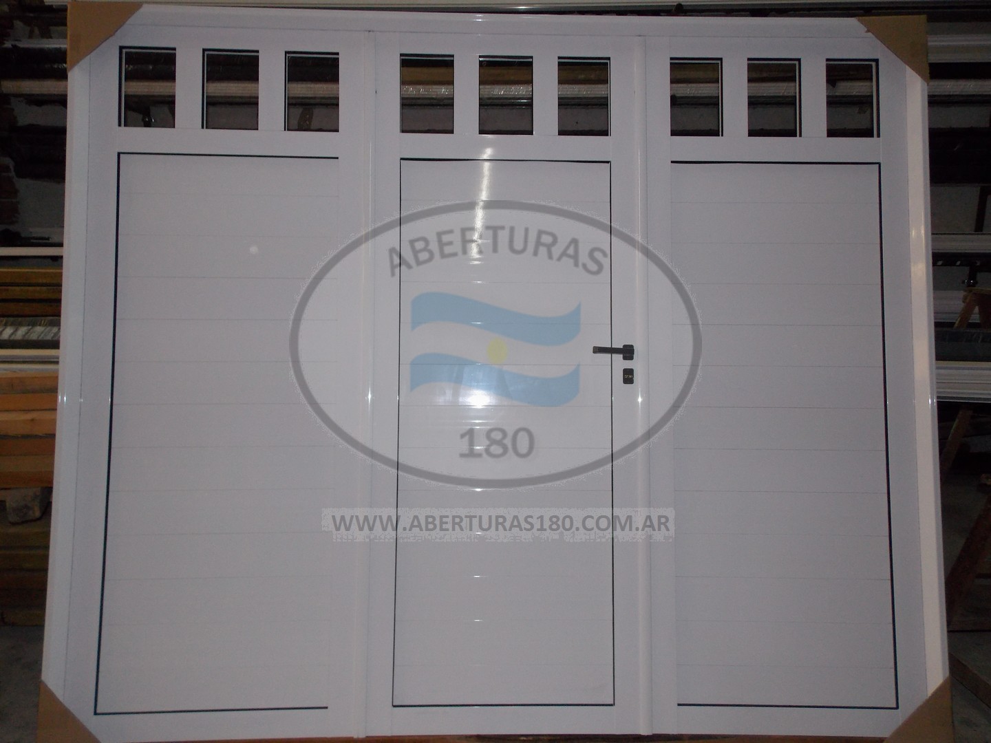 Portón de aluminio 36 Modelo C.